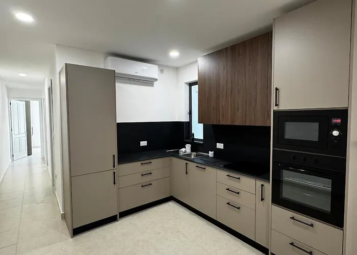 New Stylish 2 Bedroom In Msida *